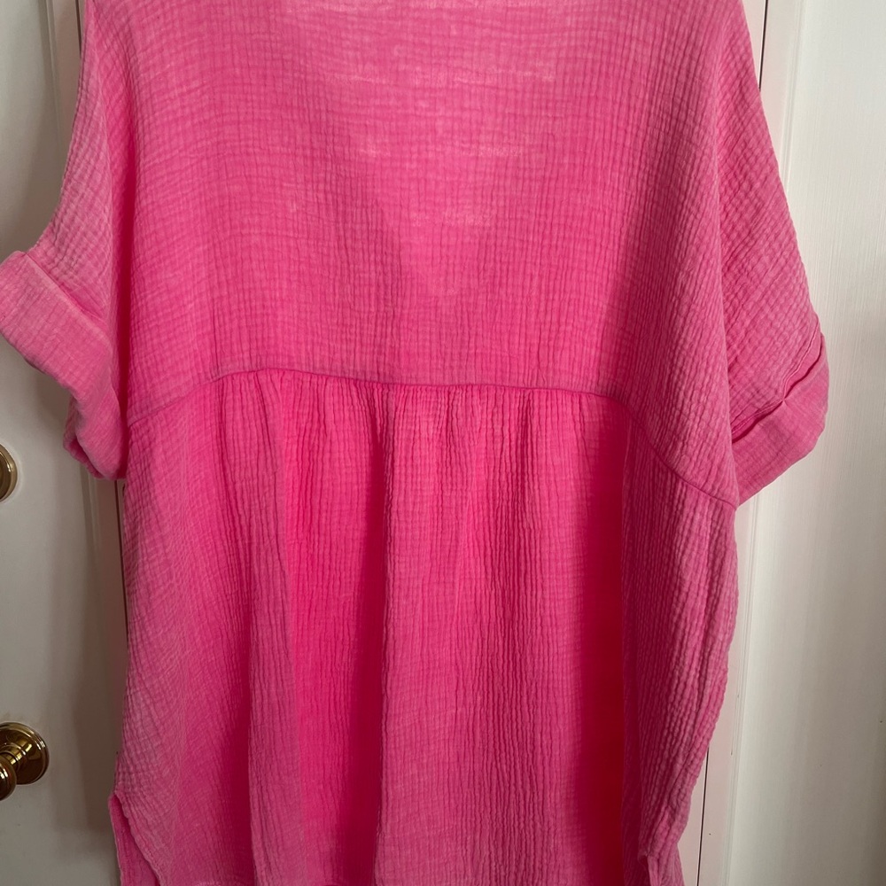 Final Markdown
Umgee Washed-look Pink Cuffed Sleeve Tunic - Picture 4 of 4